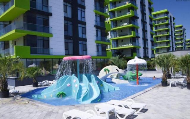 Waves 13 - Alezzi Beach Resort