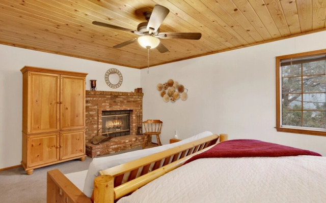 2184-malaburro Inn 2 Bedroom Home by RedAwning