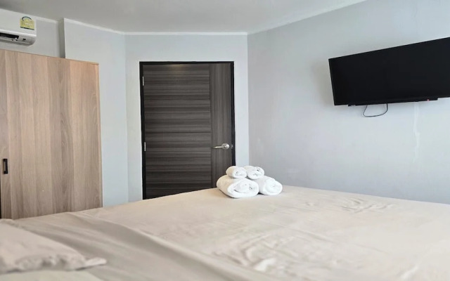 Island Escape 1BR T1-206