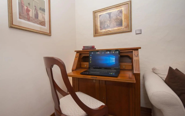 Old Square "Stone Pearl"