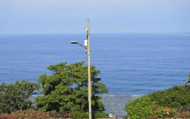 Bluff Marine Drive Self Catering Cottage B