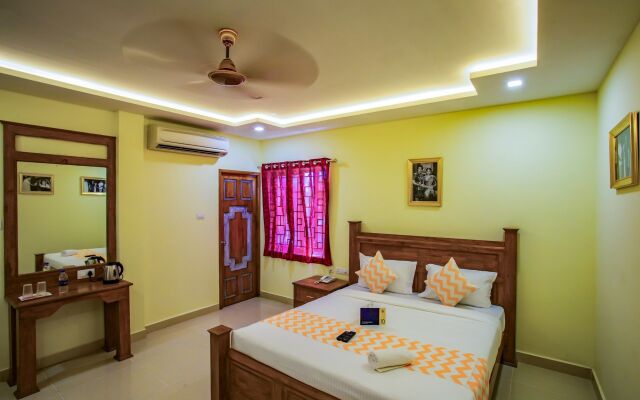 Hotel Cinemascope by OYO Rooms