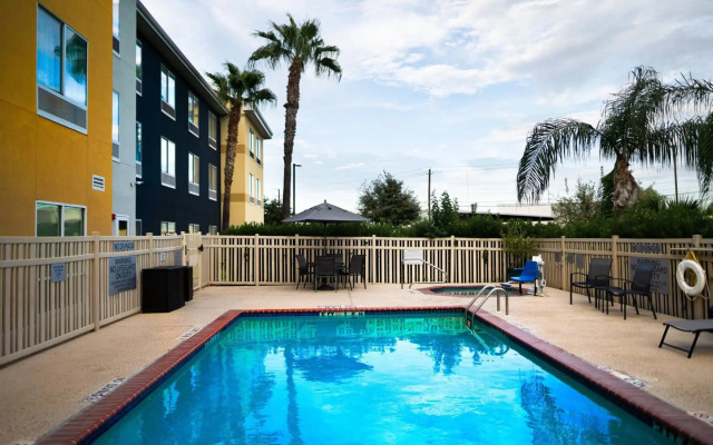 Fairfield Inn and Suites by Marriott Laredo