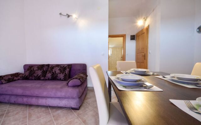 Apartment Milin Murter/Jezera 26991