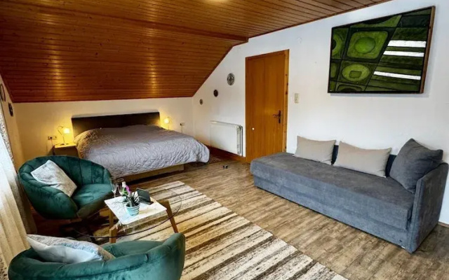 Heli's Holiday Suites