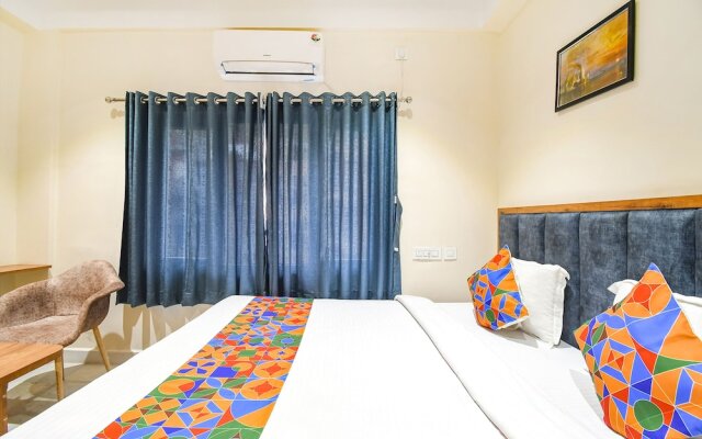 Fabhotel Prime The Golden Plaza