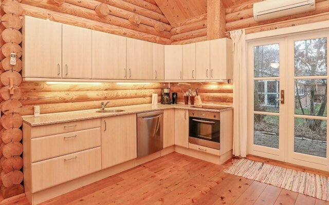 Gorgeous Holiday Home in Vinderup Jutland With Whirlpool