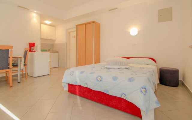 Adila A2 in Novigrad