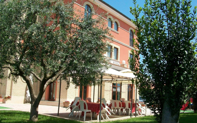 Hotel Ristorante Casa Rossa