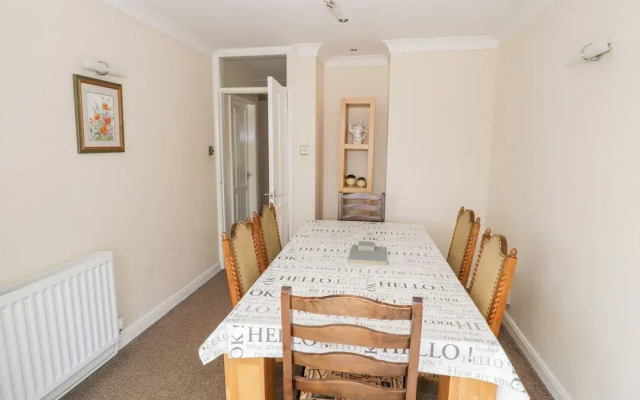 Lynsted Lodge