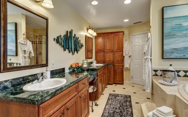 Hillcrest House Bed & Breakfast