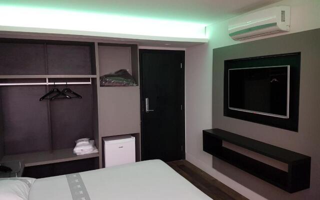 Style Hotel ( Adults Only)