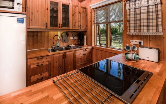 Cottage O12