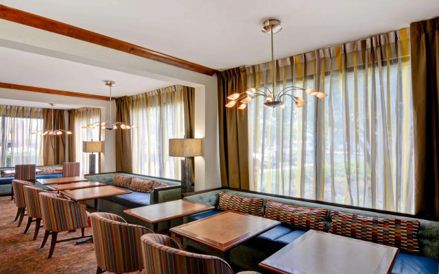 Hampton Inn Memphis-Poplar