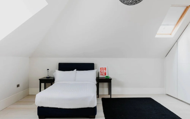 Priory Road by Onefinestay