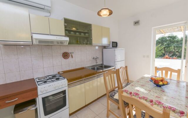 Apartments and Room Milka-jere