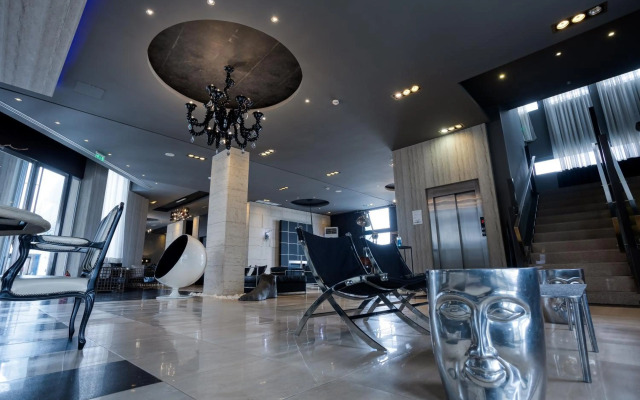 Gallery Art Hotel
