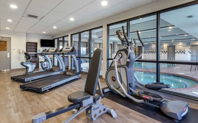 Best Western Plus Castlerock Inn & Suites