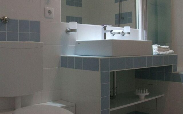 Constantin Apartments