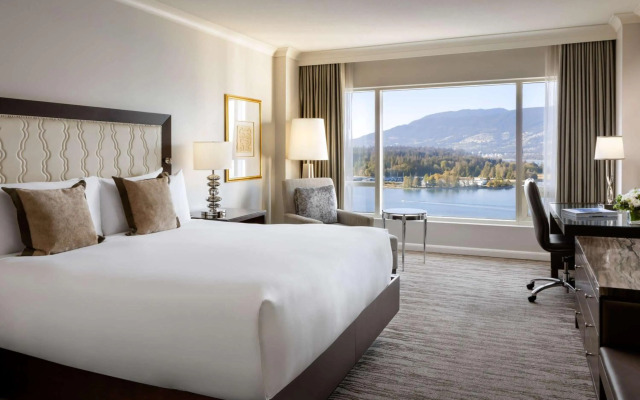 Fairmont Waterfront