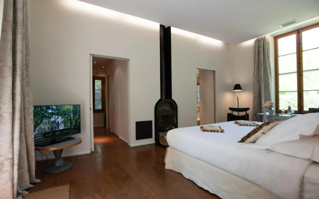Hotel Château Des Alpilles