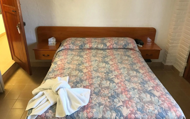 Hotel EMS Los Arcos