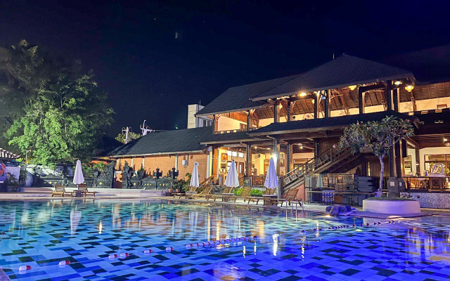 Grand Istana Rama Hotel