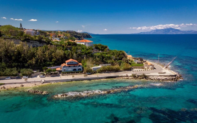 Elena's Luxury Studios and Apartments