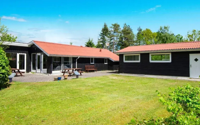 Cozy Holiday Home in Ørsted near Beach