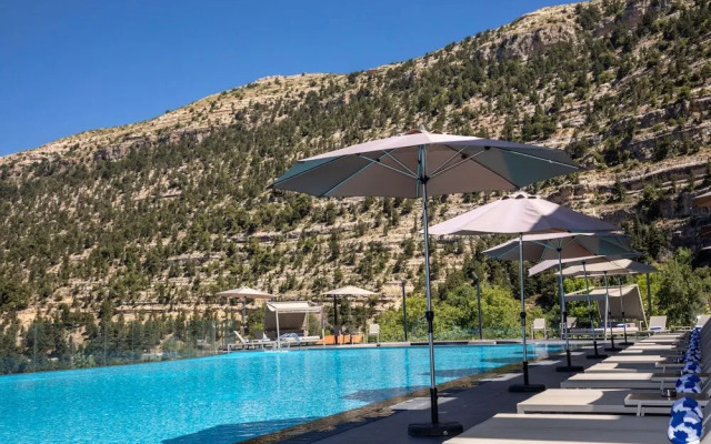 Mist Hotel And Spa By Warwick