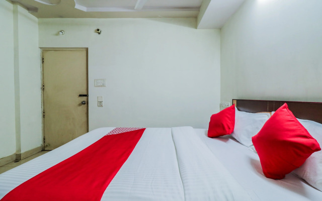 Parnasala Princely By OYO Rooms