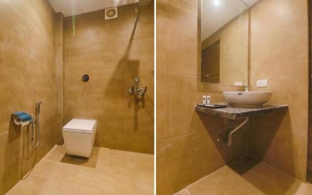 Comfort Hotel by OYO Rooms