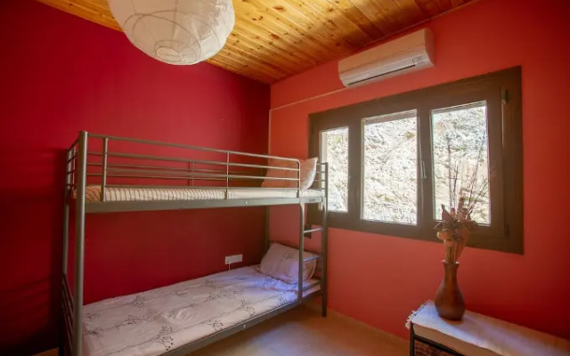 Satori Hut - Hostel
