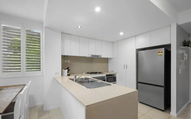 Pool View 3-Bed Oasis in Drift Resort