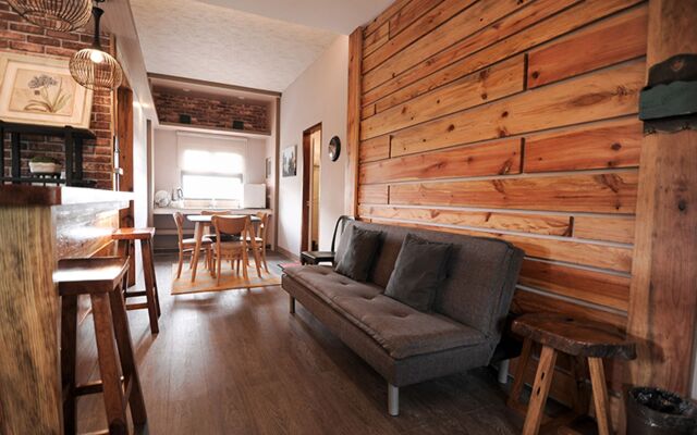 Pine Breeze Cottages