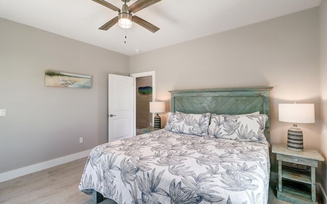 Seven Palms 3 Bedroom Home by RedAwning