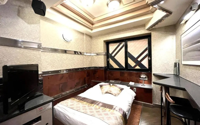 Hotel Crystal ［Adult Only]