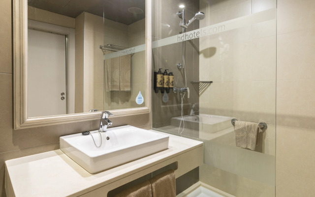 Hotel HD Beach Resort & SPA