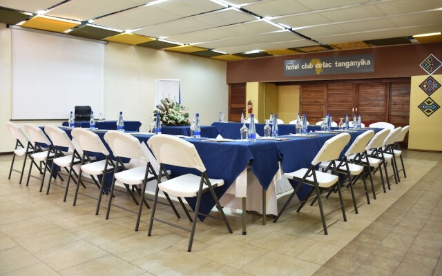 Hotel Club Du Lac Tanganyika