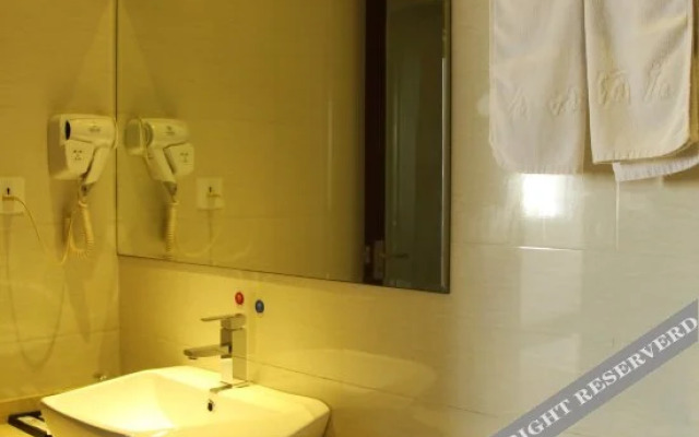 Enshi Golden Hotel