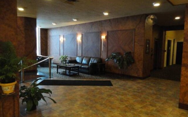 Lenox Hotel and Suites
