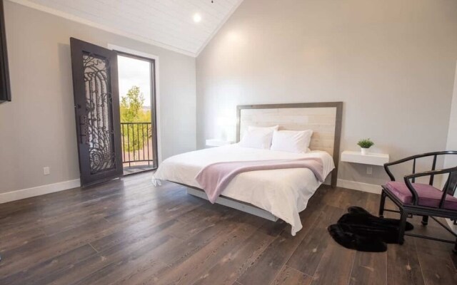 Eagle View #f8 4 Bedroom Townhouse