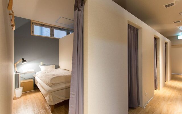 Bed Stock - Hostel