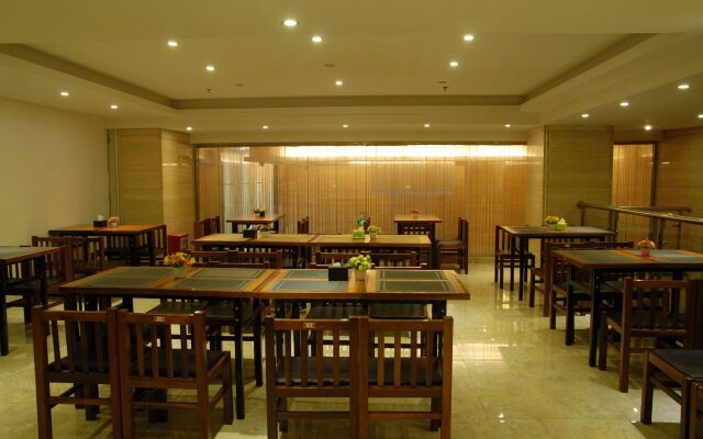 Zhuhai Wanyi Holiday Hotel