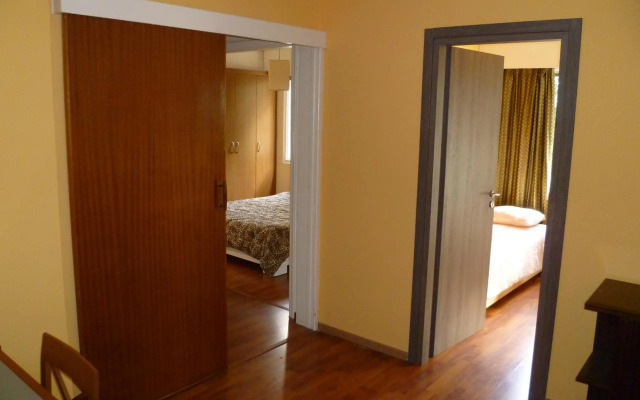 City center private 2 bedroom flat - Dimofontos