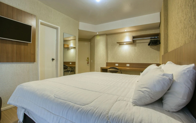 Roochelle Hotel by Nobile