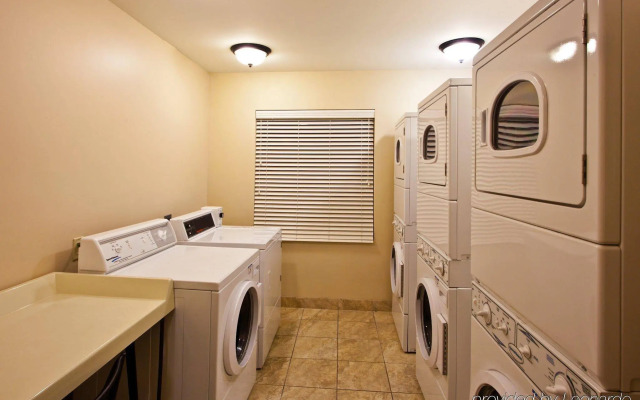 Homewood Suites by Hilton Jacksonville Deerwood Park
