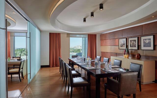 Отель Waldorf Astoria Cairo Heliopolis