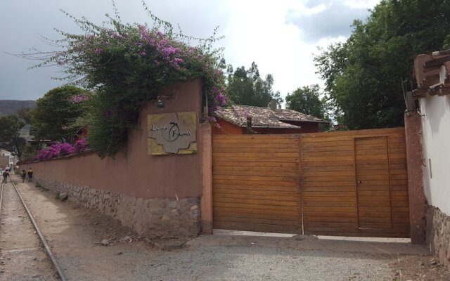 Flying Dog Hostels Urubamba