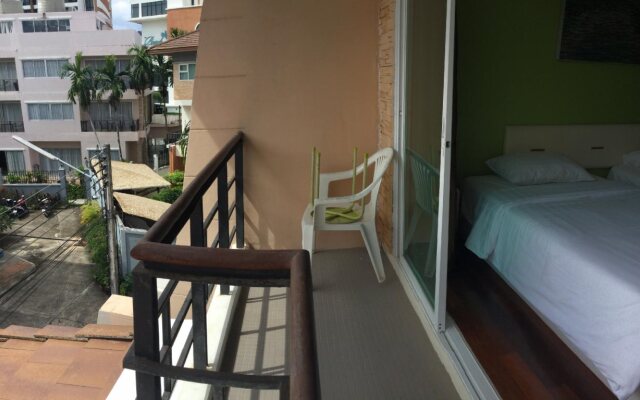 Wonderful Pool house at Kata